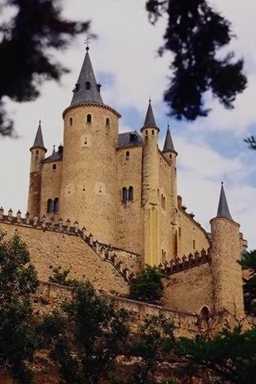 Click here to have fun learning about castles.